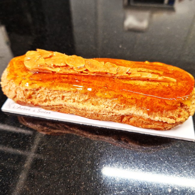 Eclair caramel