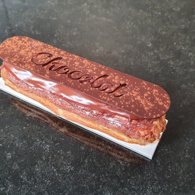 Eclair chocolat