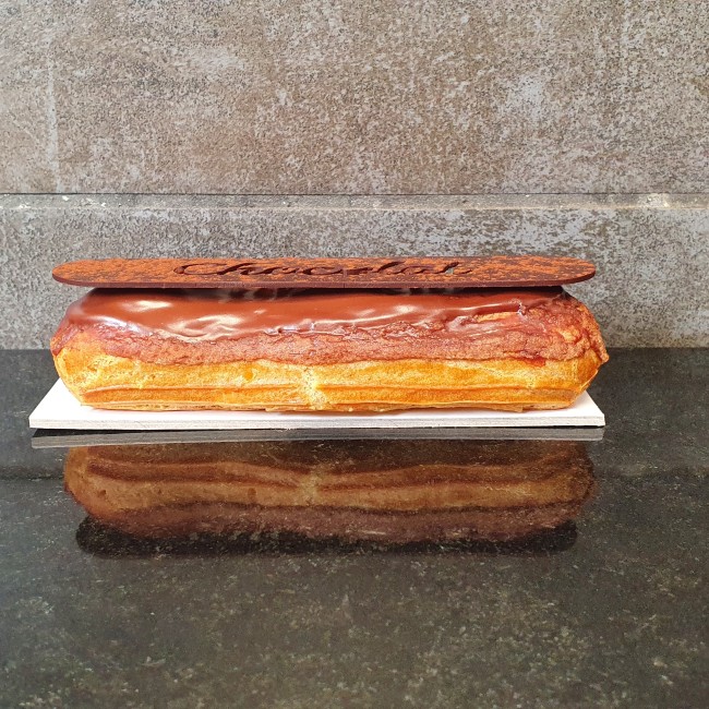 Eclair chocolat